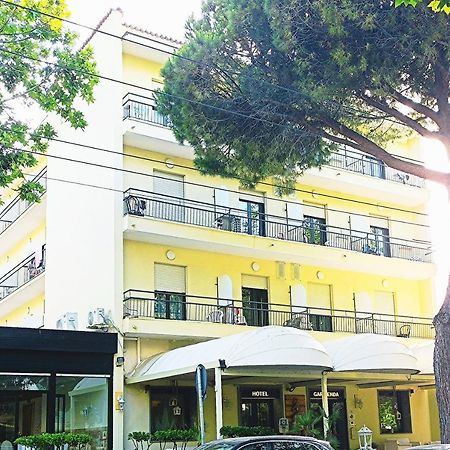 Hotel Garisenda B&B - In Centro A Riccione - Dış mekan fotoğraf