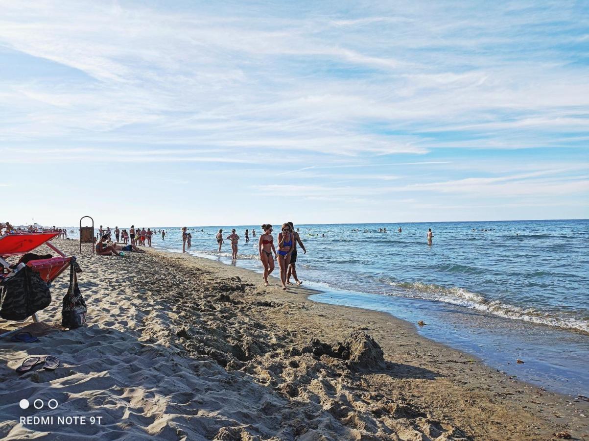 Hotel Garisenda B&B - In Centro A Riccione - Dış mekan fotoğraf